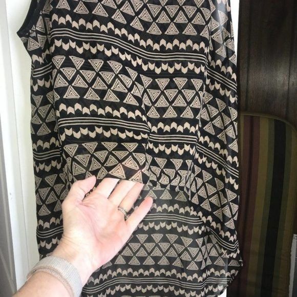 Forever 21 Lo/hi top size L - Picture 11 of 11